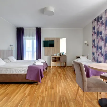 Centrum Wypoczynku I Rehabilitacji Silesia אתר נופש