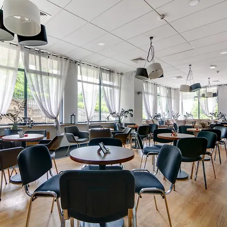 Centrum Wypoczynku I Rehabilitacji Silesia אתר נופש קריניצה זדרוי