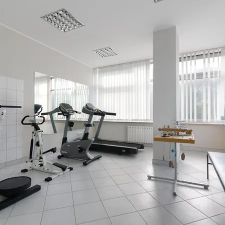 Centrum Wypoczynku I Rehabilitacji Silesia אתר נופש